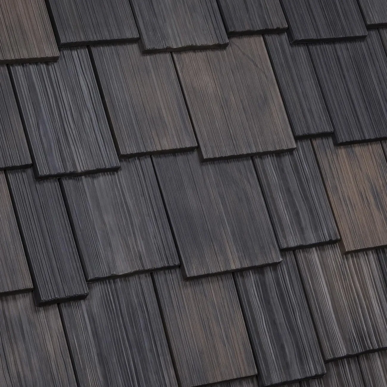 DaVinci Roofscapes Multi-Width Shake Black Oak roof shingle swatch